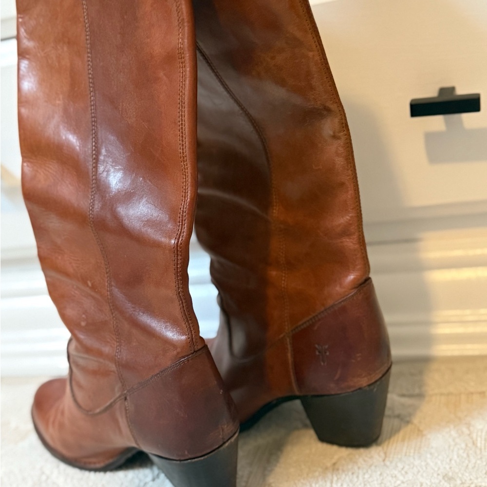 Frye Melissa Button Leather Riding Boot. - Picture 4 of 6